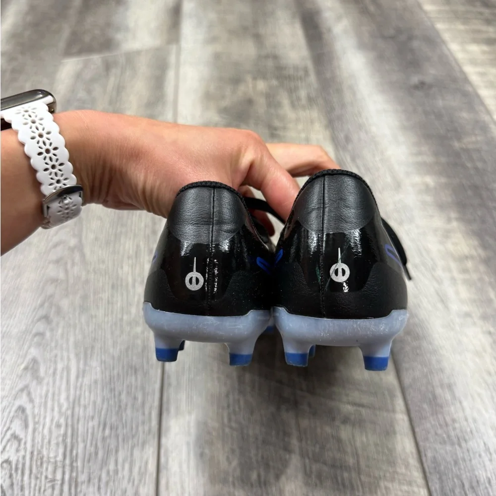 Nike Black/Blue Soccer Cleats‎